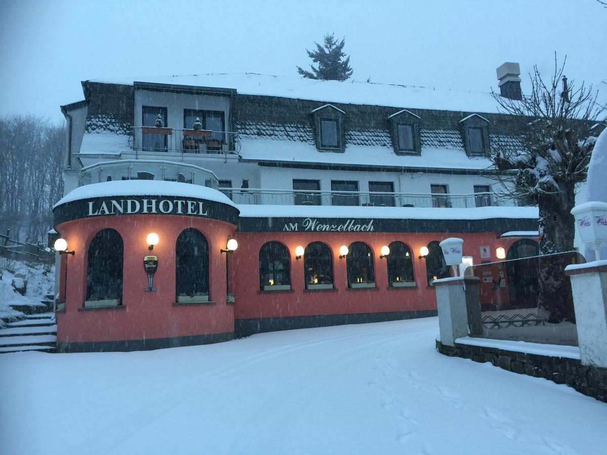 Landhotel Am Wenzelbach Pruem Luaran gambar